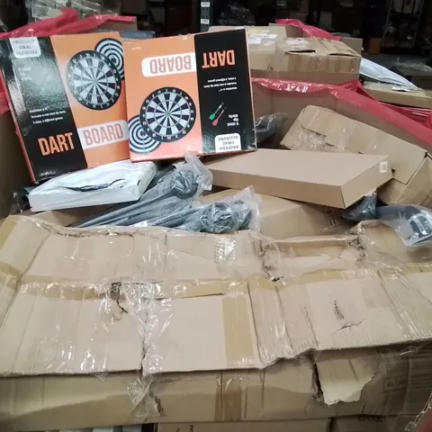 PALLET CONTAINING VARIOUS ASSORTED BOXED HOUSEHOLD ITEMS TO INCLUDE: DART BOARDS, ARTIFICIAL PLANTS, BATHROOM GRAB BARS AND LOTS MORE UNMARKED BOXED ITEMS 