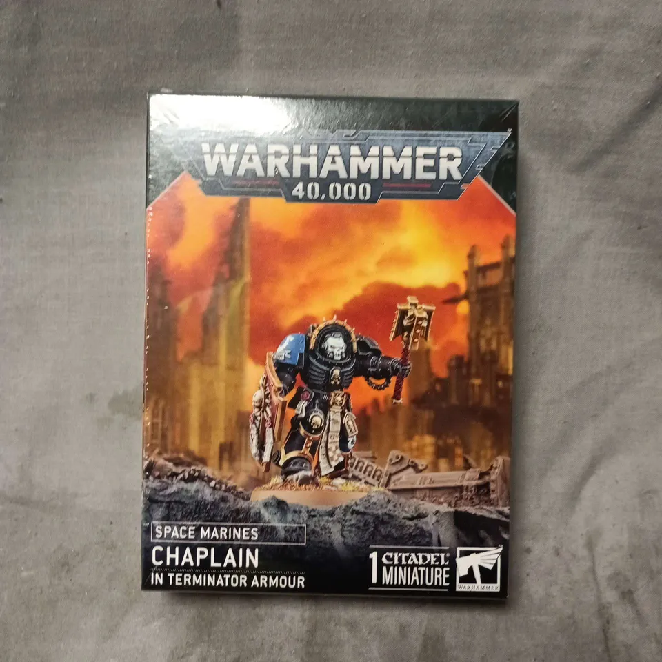 SEALED WARHAMMER 40,000 SPACE MARINES CHAPLAIN IN TERMINATOR ARMOUR – CITADEL MINIATURE