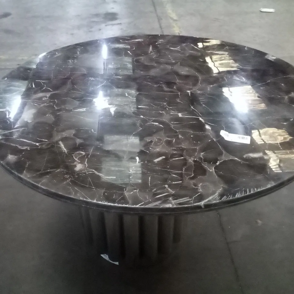 CIRCULAR MARBLE TOPPED DINING TABLE ON METAL BASE