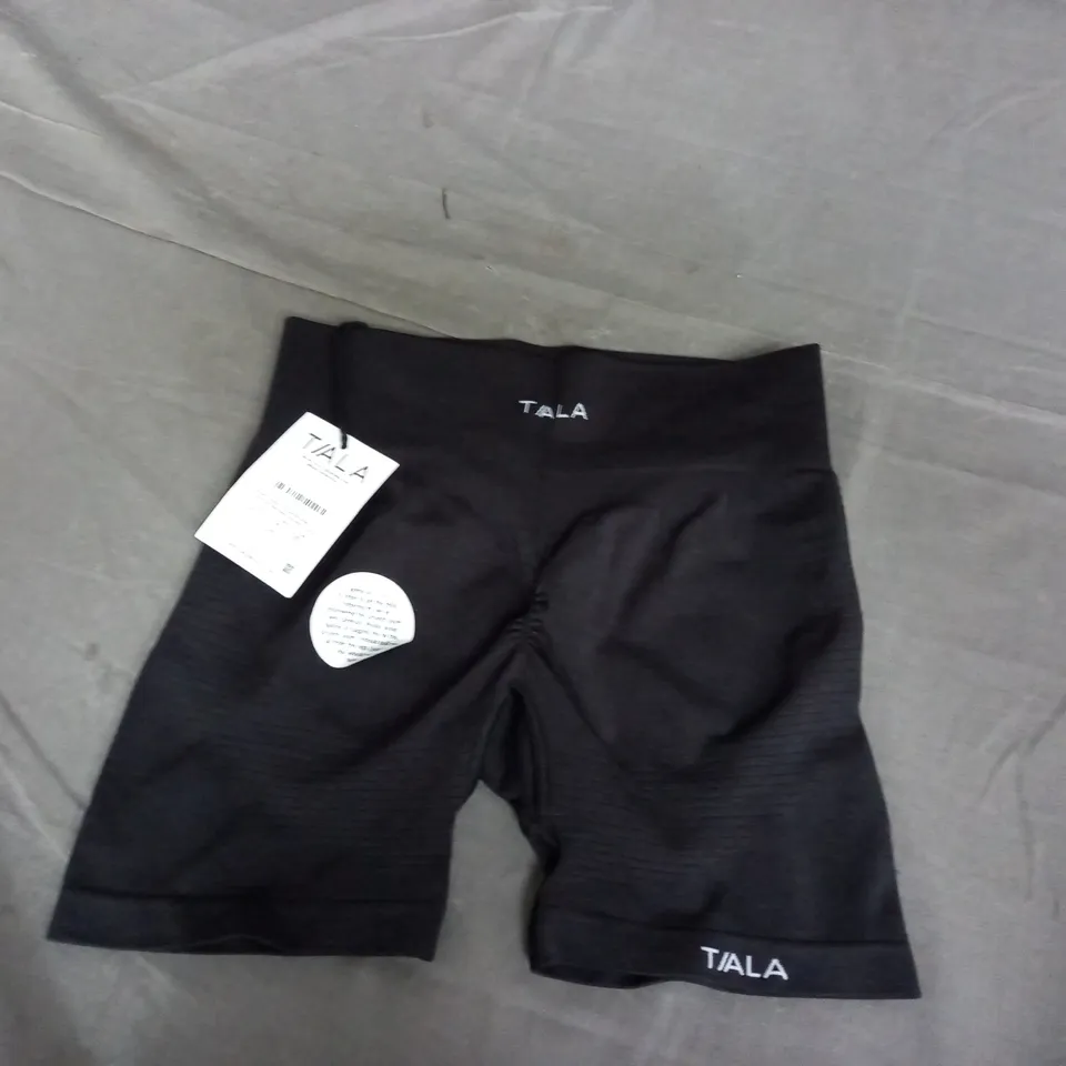 TALA SCULPT SEAMLESS HIGH WAISTED SCRUNCH SHORTS SIZE MEDIUM 