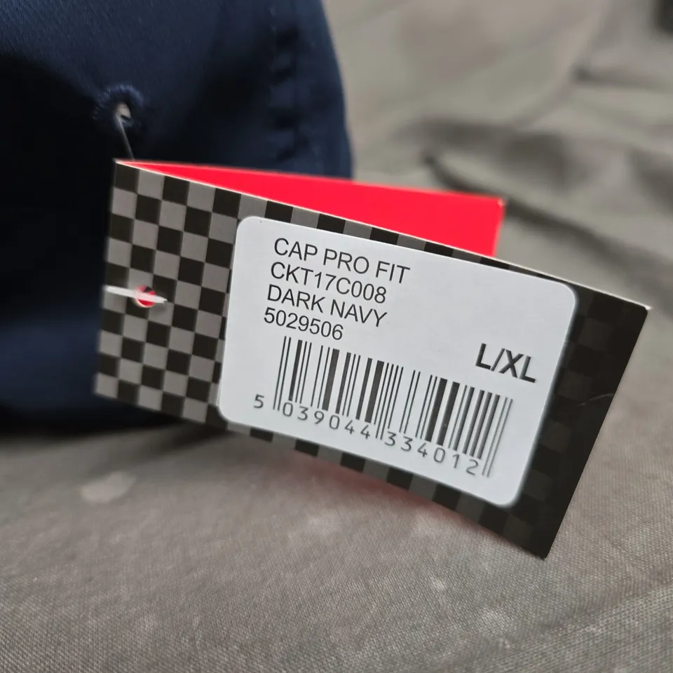 GRAY-NICOLLS CAP PRO FIT – DARK NAVY – SIZE L/XL