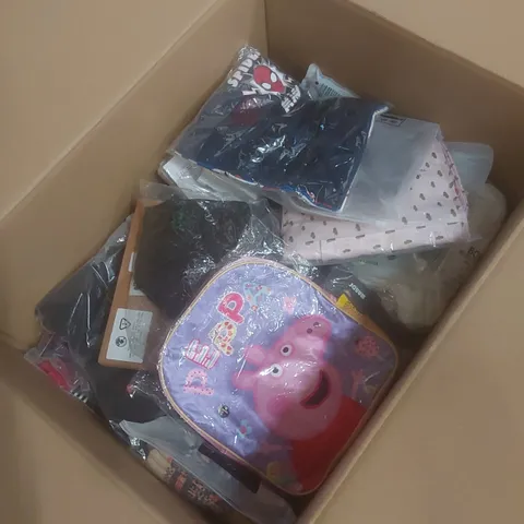 LARGE QUANTITY OF ASSORTED CLOTHING ITEMS TO INCLUDE SOCKS SHOES AND TOPS ECT