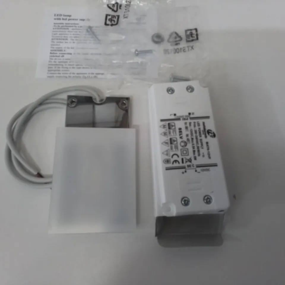 BOXED CALYPSO CAMPECHE OVERNIGHT LED IN POLISHED CHROME