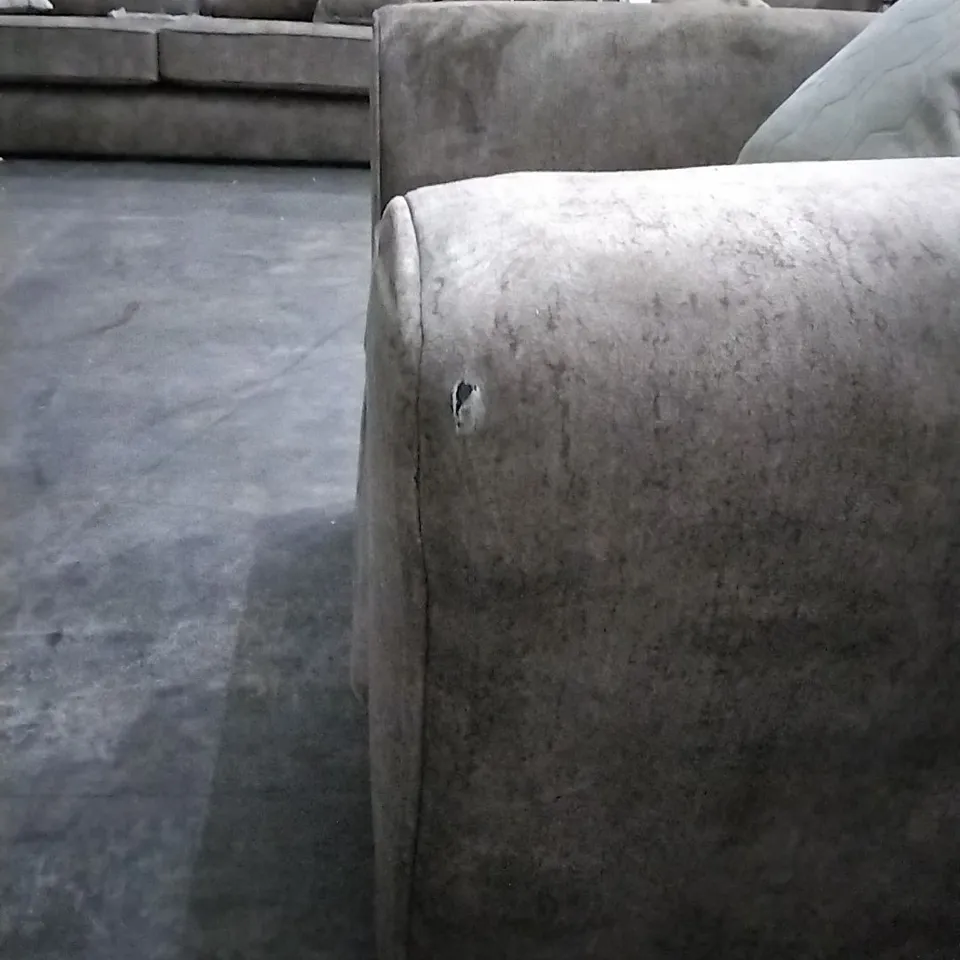 QUALITY DESIGNER AMAYA FABRIC ARMCHAIR 