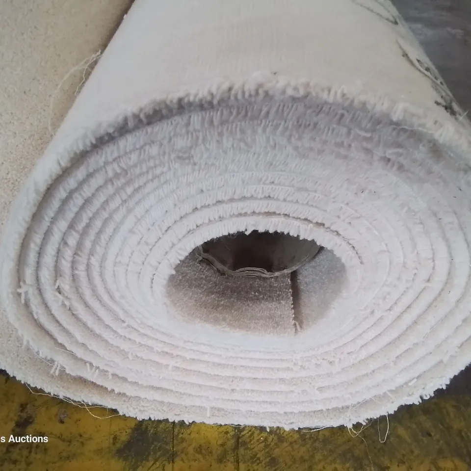 ROLL OF QUALITY DIMENSIONS PLAINS CREAM CARPET APPROXIMATELY 5M × 8.52M