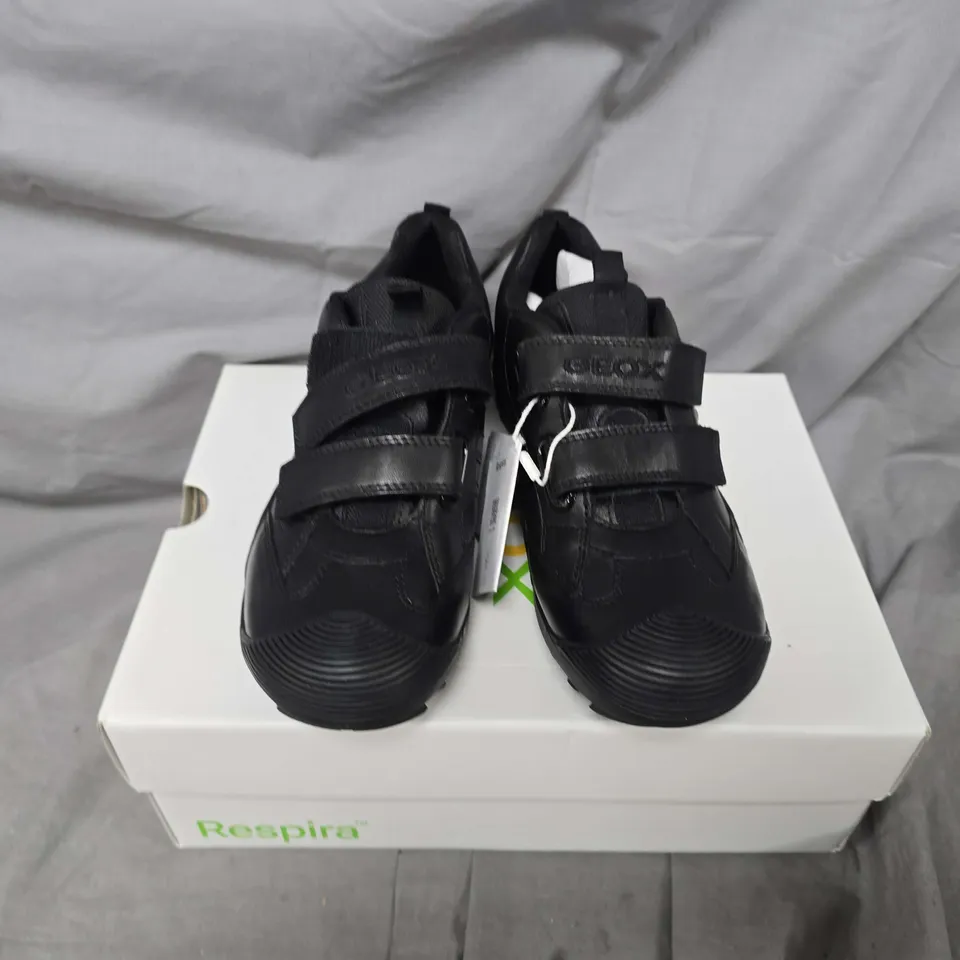 BOXED PAIR OF GEOX J SAVAGE SHOES IN BLACK - UK 4