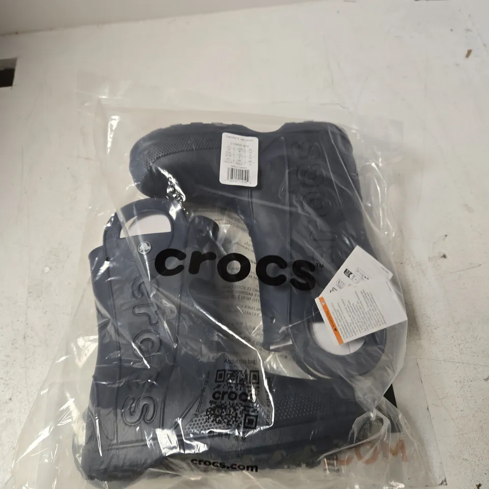 CROCS HANDLE IT RAIN BOOT – WOMEN'S UK 6 (EU 38-39) – SEALED IN PACKAGING