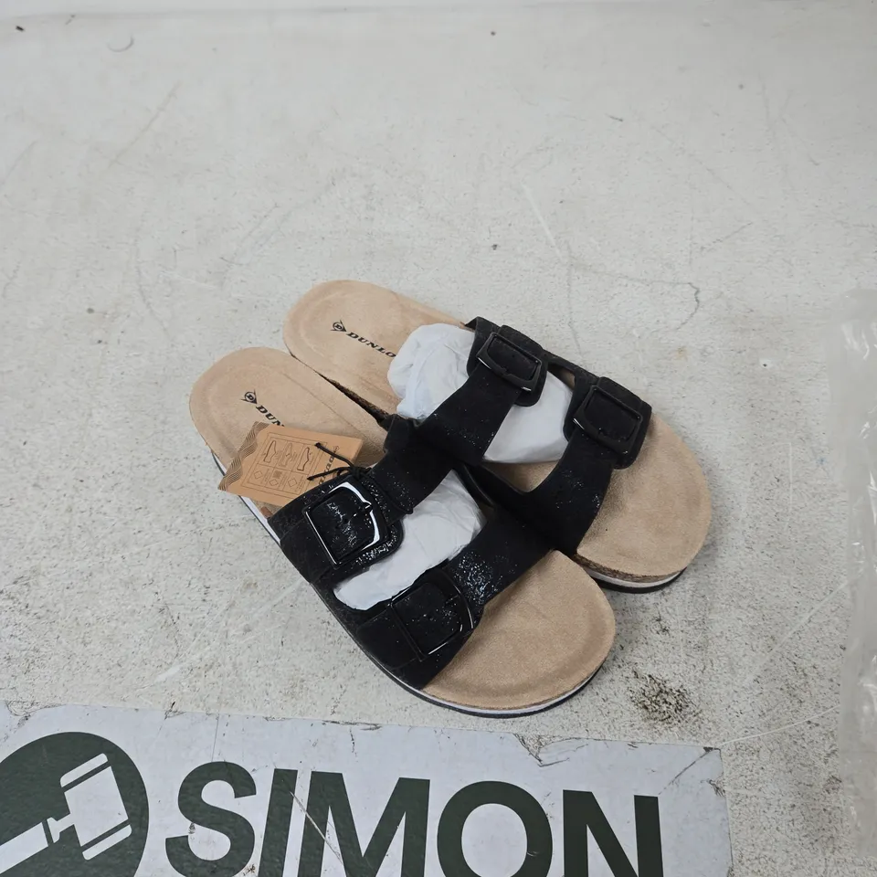  DUNLOP FERN DLP152 BLACK SANDALS – UK 7
