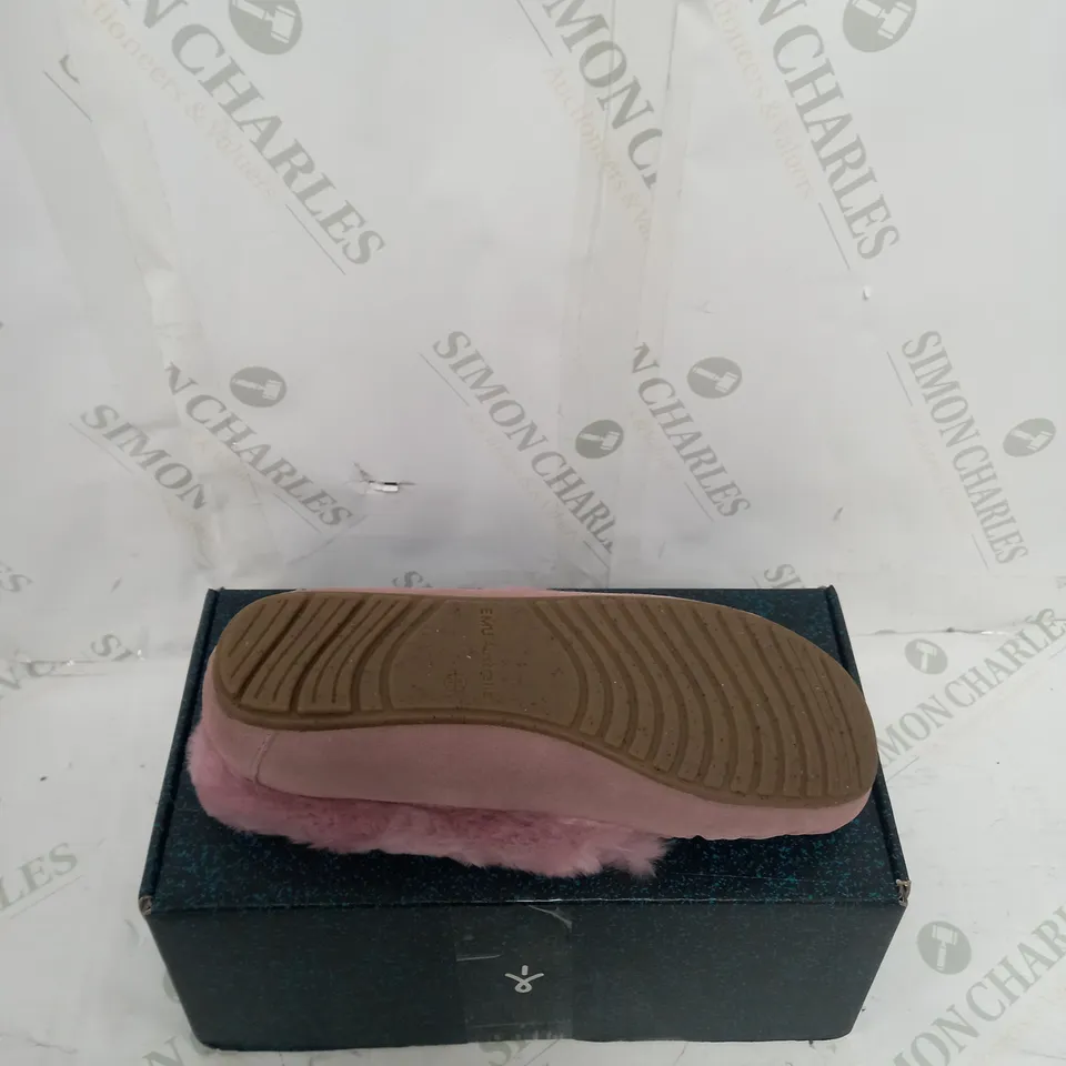 BOXED EMU AUSTRALIA TOM SLIPPERS SIZE 7