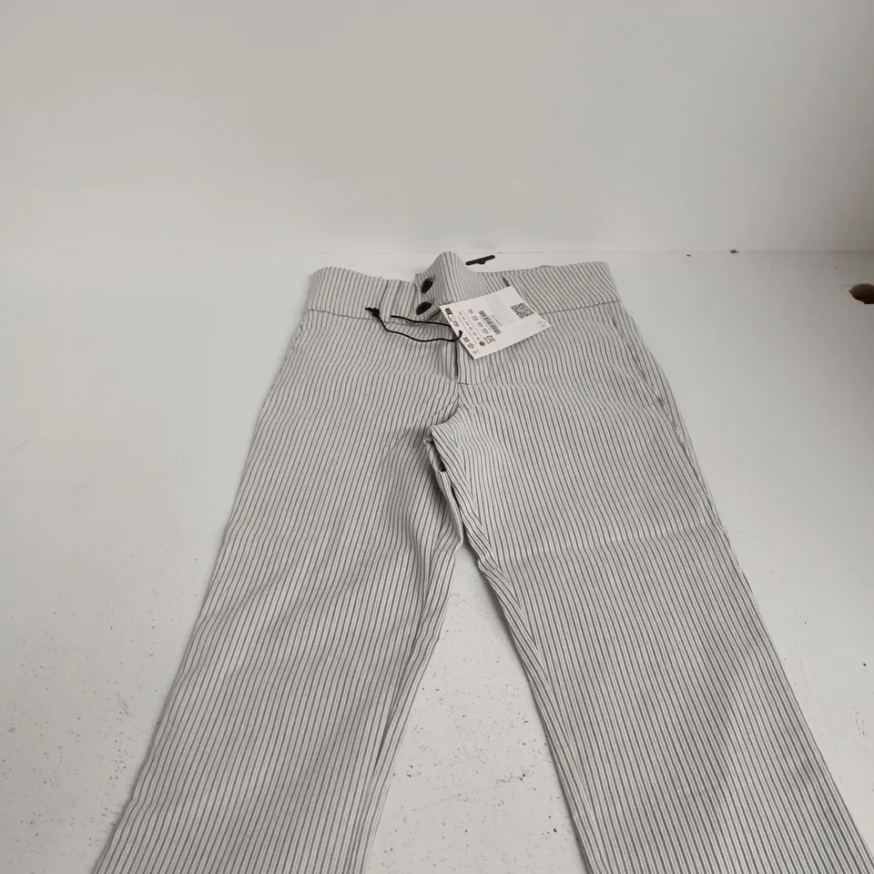 BERSHKA BOOTCUT TROUSERS – STRIPED, SIZE 32
