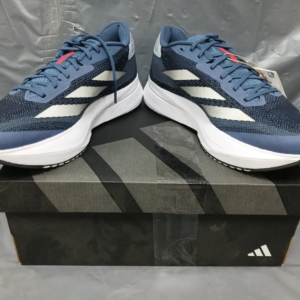 BOXED PAIR OF ADIDAS ADIZERO SL2 M SHOES IN BLUE/WHITE UK SIZE 6.5