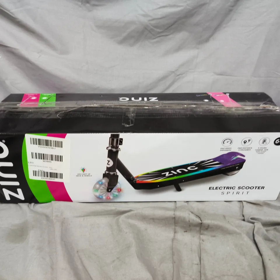 BOXED ZINC SPIRIT KIDS ELECTRIC SCOOTER - BLACK/GREEN/WHITE - COLLECTION ONLY