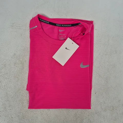 NIKE RUNNING DRI-FIT MEN'S SHORT SLEEVE TEE IN PINK SIZE MEDIUM