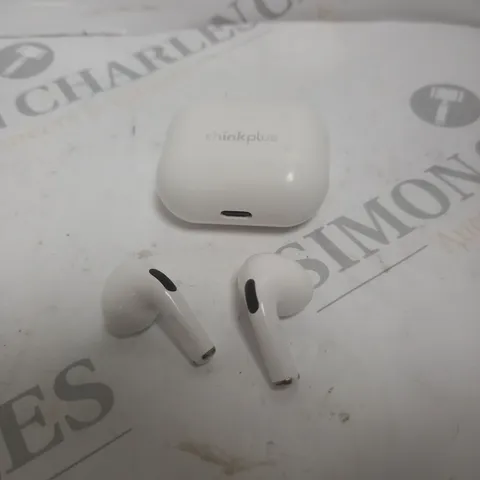 LENOVO THINKPLUS WIRELESS EARPHONES & CHARGING CASE