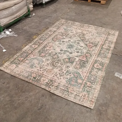 QUALITY DESIGNER AREA RUG - APPROXIMATELY 232CM X 163CM