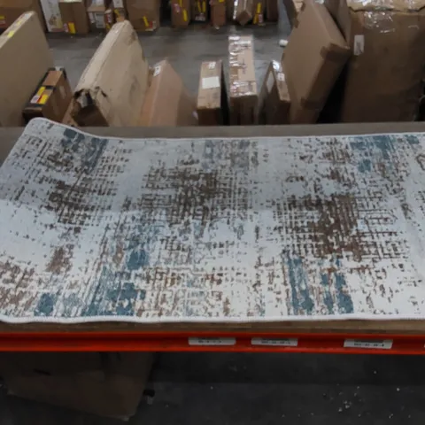 NK DISTORTION RUG // SIZE: 75 X 200cm