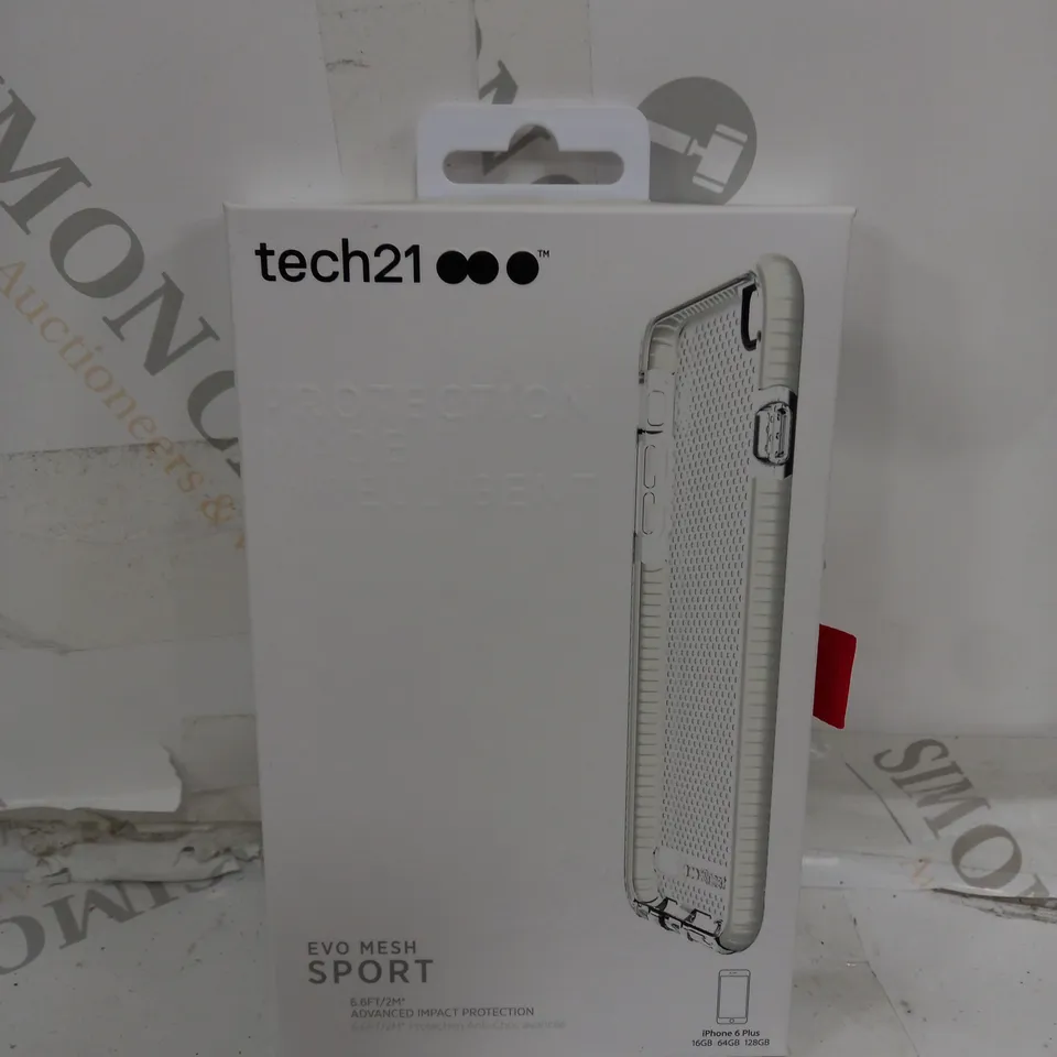 BOXED OF APPROX 60 TECH 21 EVO MESH SPORT IPHONE 6 PLUS CASES 