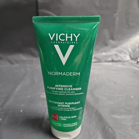 VICHY INTENSIVE PURIFYING CLEANSER - 200ML