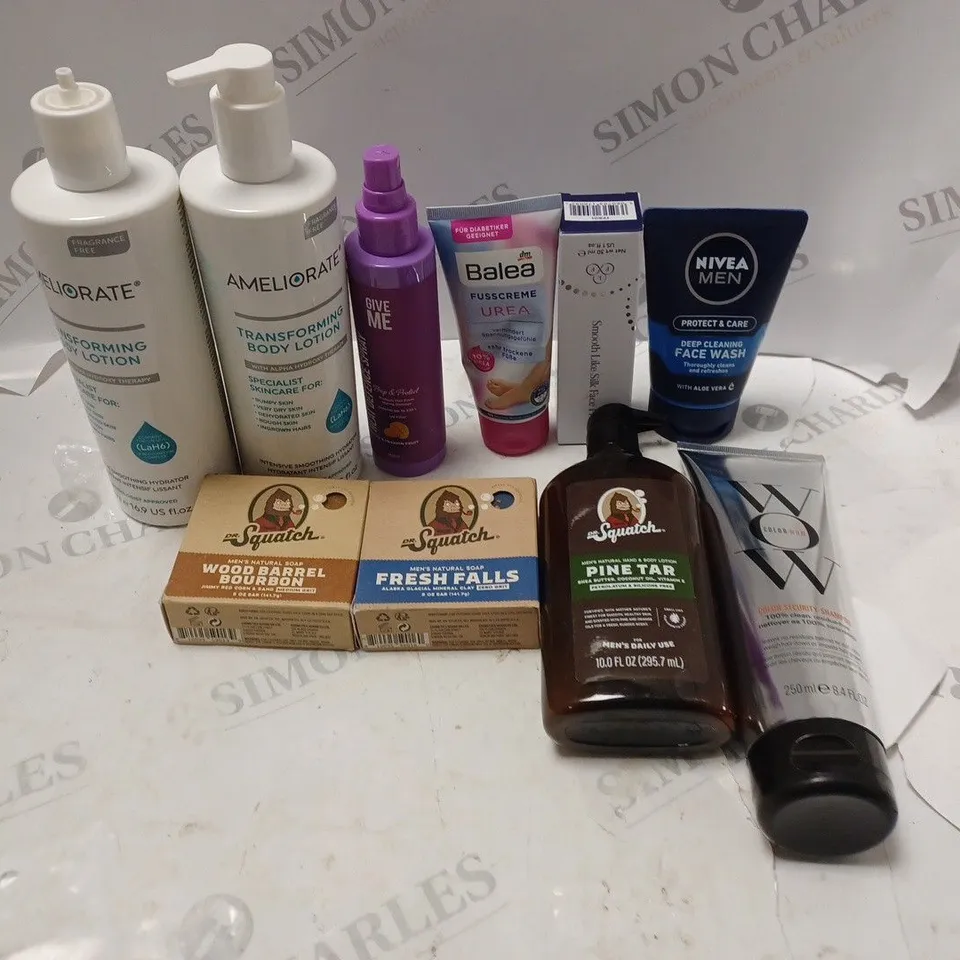 APPROXIMATELY 20 ASSORTED COSMETIC ITEMS TO INCLUDE NIVEA MEN, DR SQUATCH AND WOW