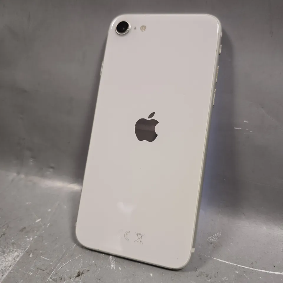 APPLE IPHONE SE SMARTPHONE 