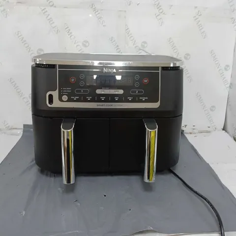 BOXED NINJA FOODI MAX DUALZONE AIR FRYER IN BLACK