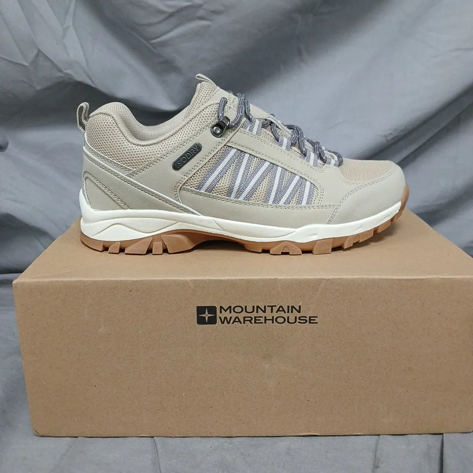 MOUNTAIN WAREHOUSE HIKING SHOES – BEIGE/GREY, MEN'S - SIZE 7