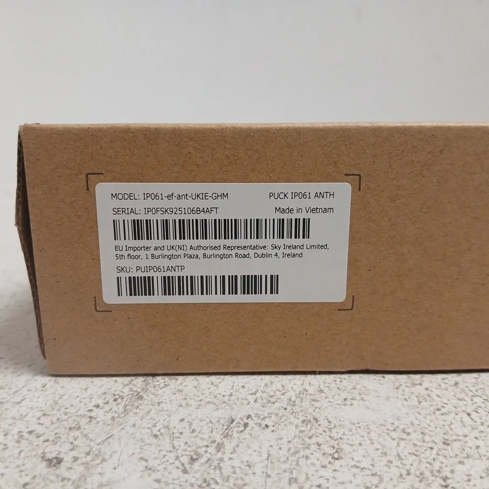 BOXED SKY GLASS IP061-EF-ANT STREAM PUCK