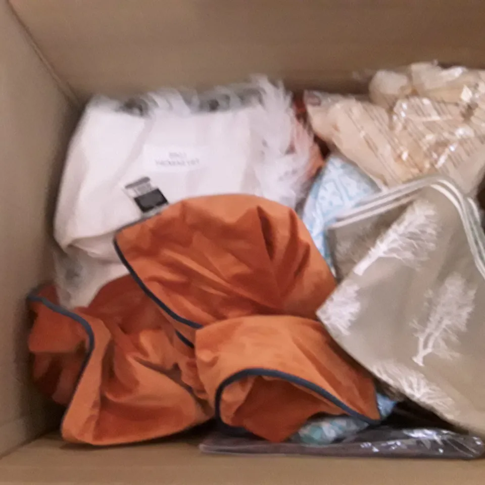 BOX TO CONTAIN AN ASSORTMENT OF CURTAINS, CUSHION COVERS AND THROWS ECT 
