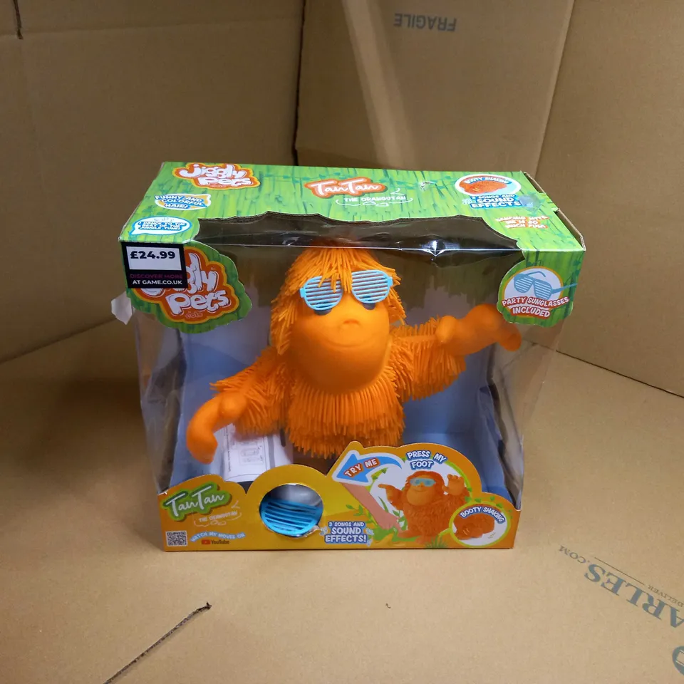 BOXED TAN TAN JIGGLY PETS