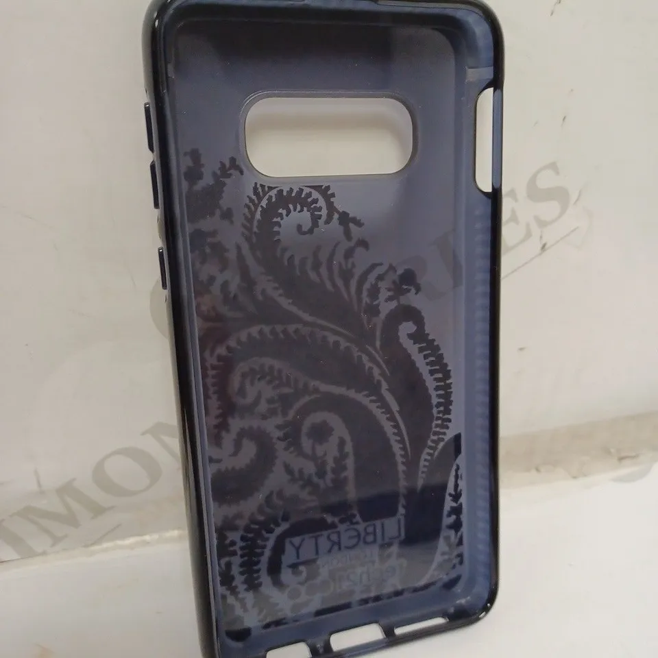 BOX OF 72 TECH21 LIBERTY RAISEN SAMSUNG GALAXY S10e