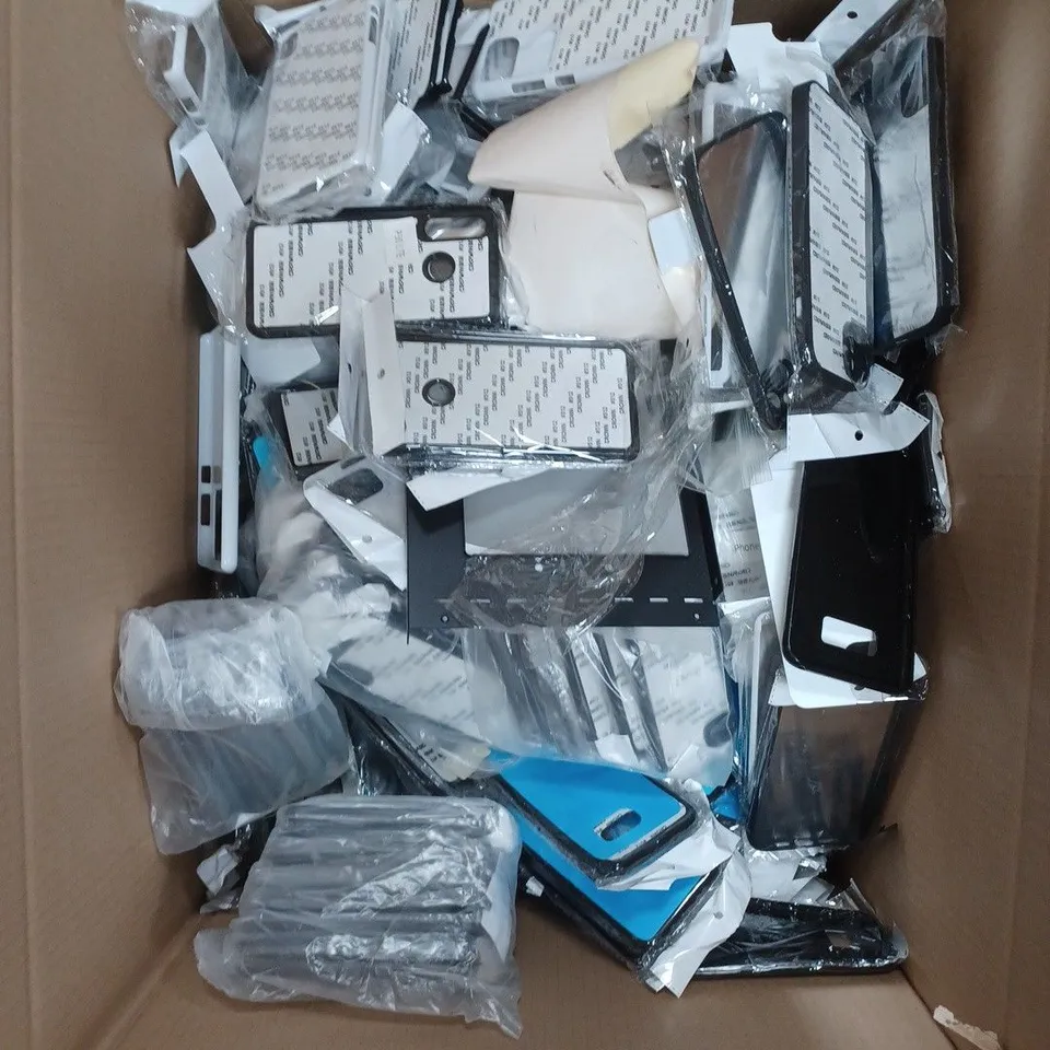 APPROXIMATELY 80 ASSORTED SMARTPHONE REAR COVERS FOR VARIOUS MODELS 