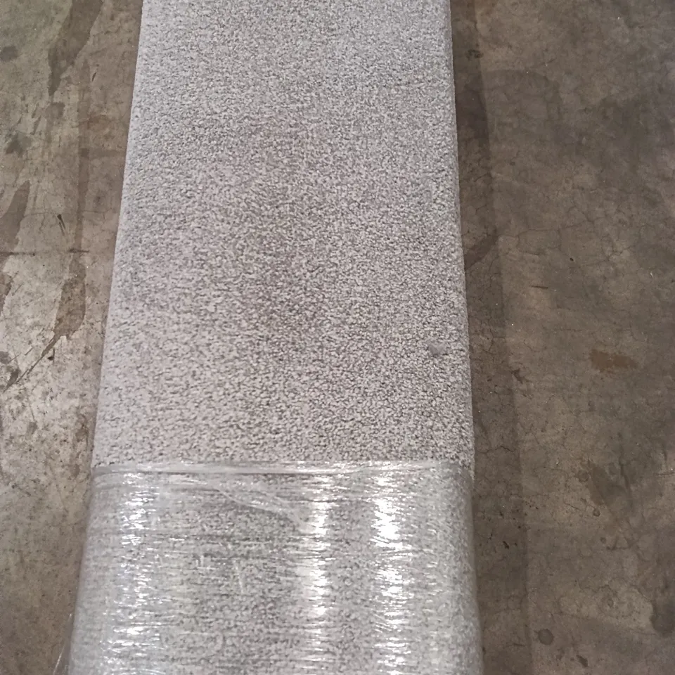 ROLL OF QUALITY TWIST HEATHERS APPROX SIZE: 2M X 4.00M