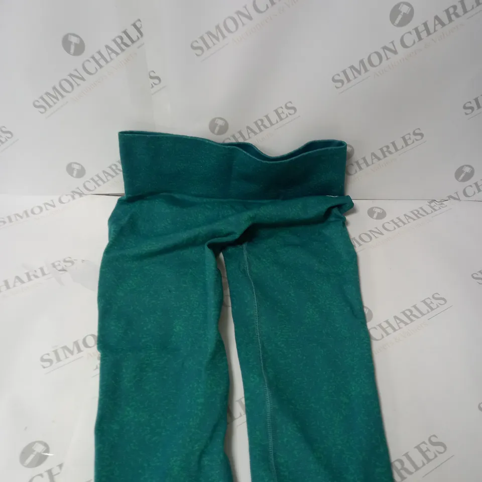 GYMSHARK WOMENS TRAINING LEGGINGS IN GREEN - S