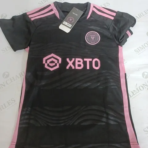 INTERNACIONAL MAMI FOOTBALL CLUB SHIRT - MESSI 10 - SIZE 22 KIDS
