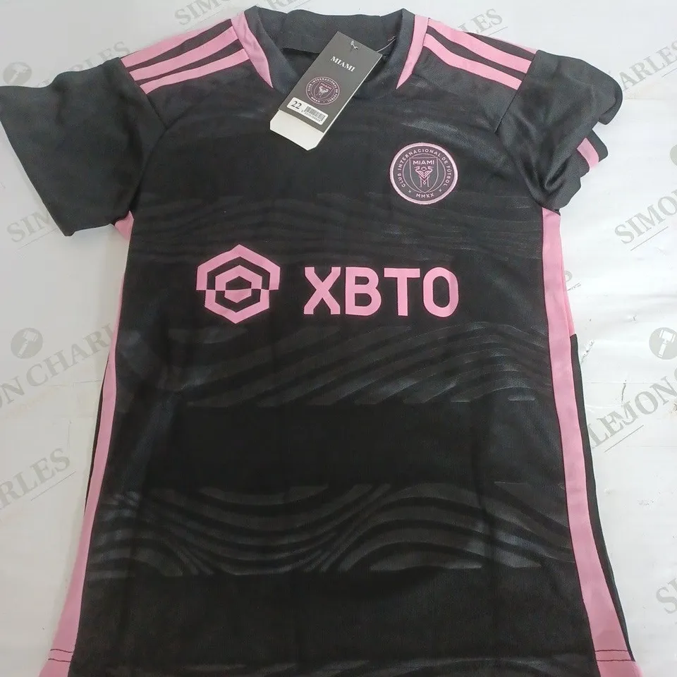 INTERNACIONAL MAMI FOOTBALL CLUB SHIRT - MESSI 10 - SIZE 22 KIDS