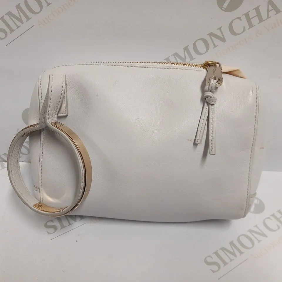 CHLOE BRACELET WHITE CLUTCH