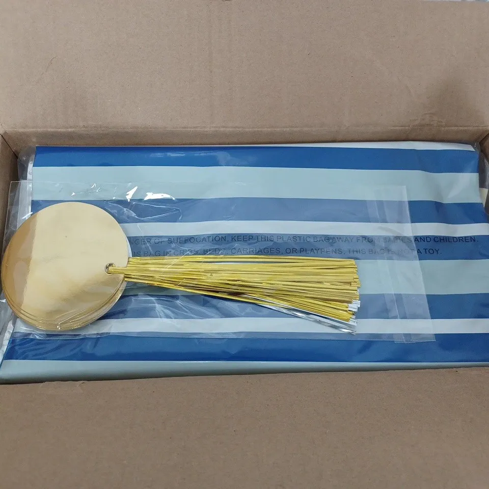 PERFECT PRESENT 20 PIECE GIFTBAG AND TAG COLLECTION