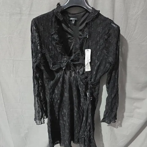 ROMAN PETITE BLACK LACE DRESS – UK 12