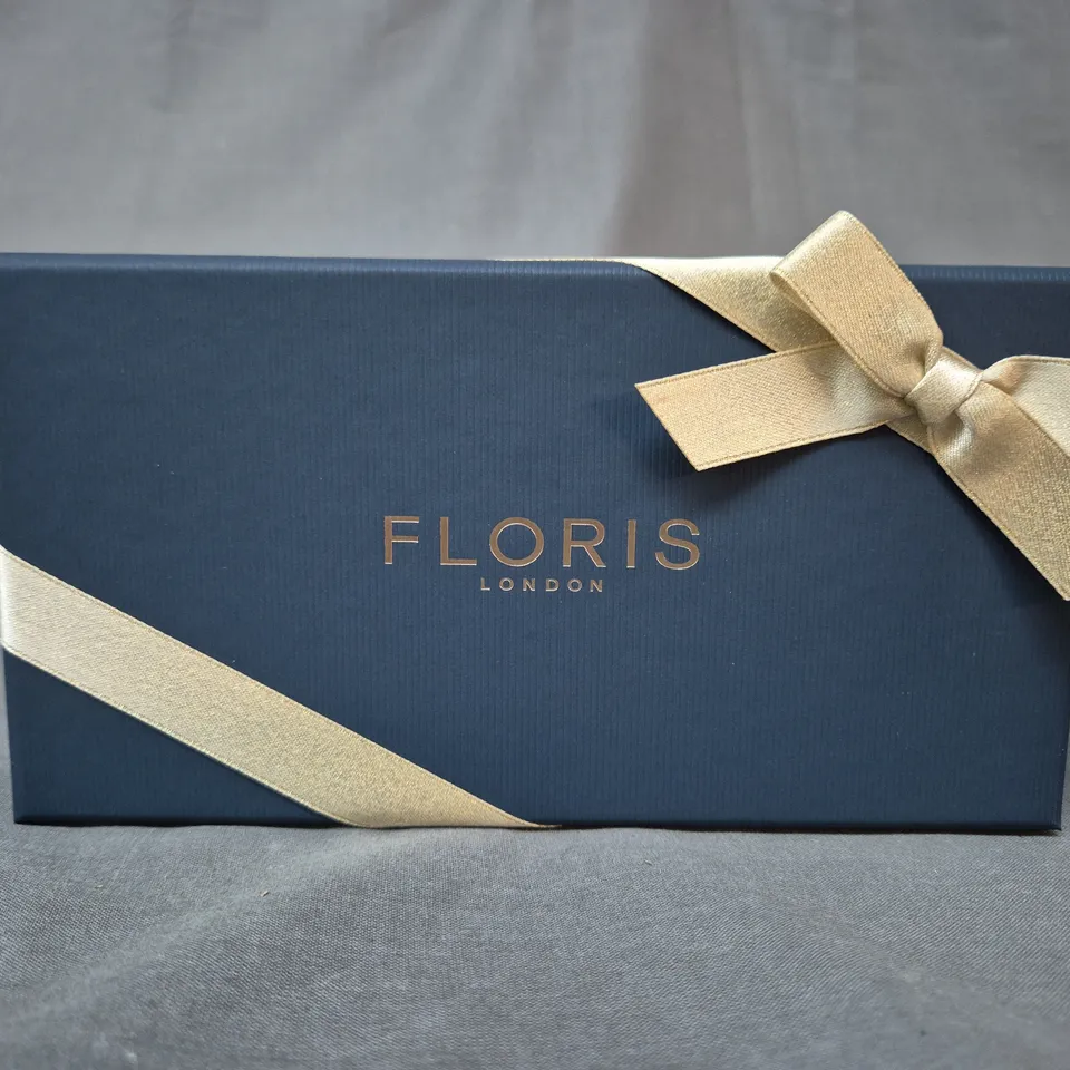 FLORIS LONDON  - LADIES TRIO SOAP GIFT