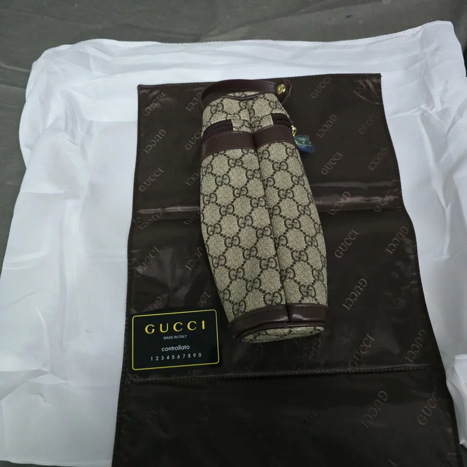 GUCCI GG SUPREME MONOGRAM MESSENGER BAG – BEIGE CANVAS WITH BROWN LEATHER TRIM