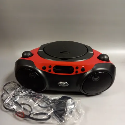BOXED TECH CD BLUETOOTH BOOMBOX IN BLACK