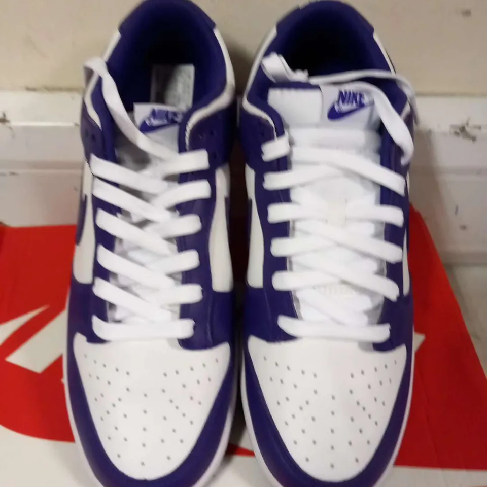 BOXED NIKE DUNK LOW RETRO WHITE AND COURT PURPLE SIZE 9