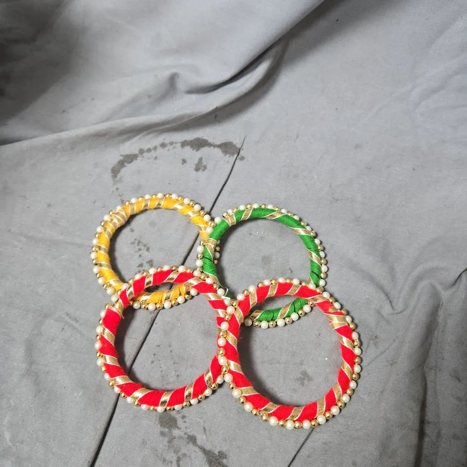 BOX OF COSTUME BRACELETS ASSORTED COLOURS