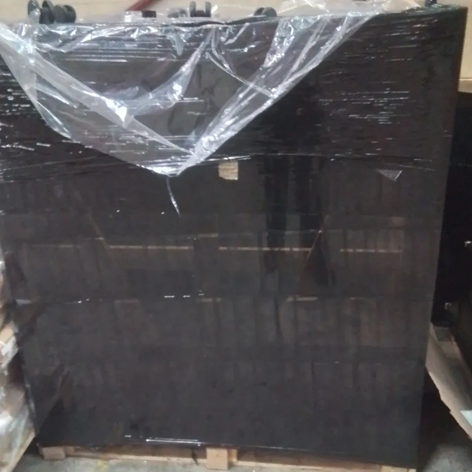 PALLET CONTAINING 3 OFFICE CHAIRS