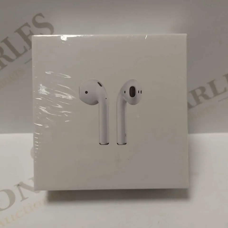 AIRPODS WITH CHARGING CASE