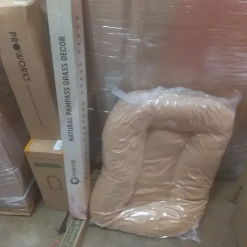 PALLET OF ASSORTED ITEMS INCLUDING AIR MULTIPLIER TOWER FAN, FOLDING DRYING RACK, DOG BED