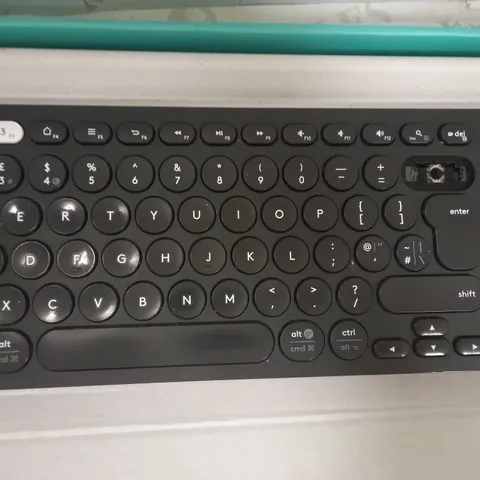 LOGITECH K780 MULTIDEVICE KEYBOARD