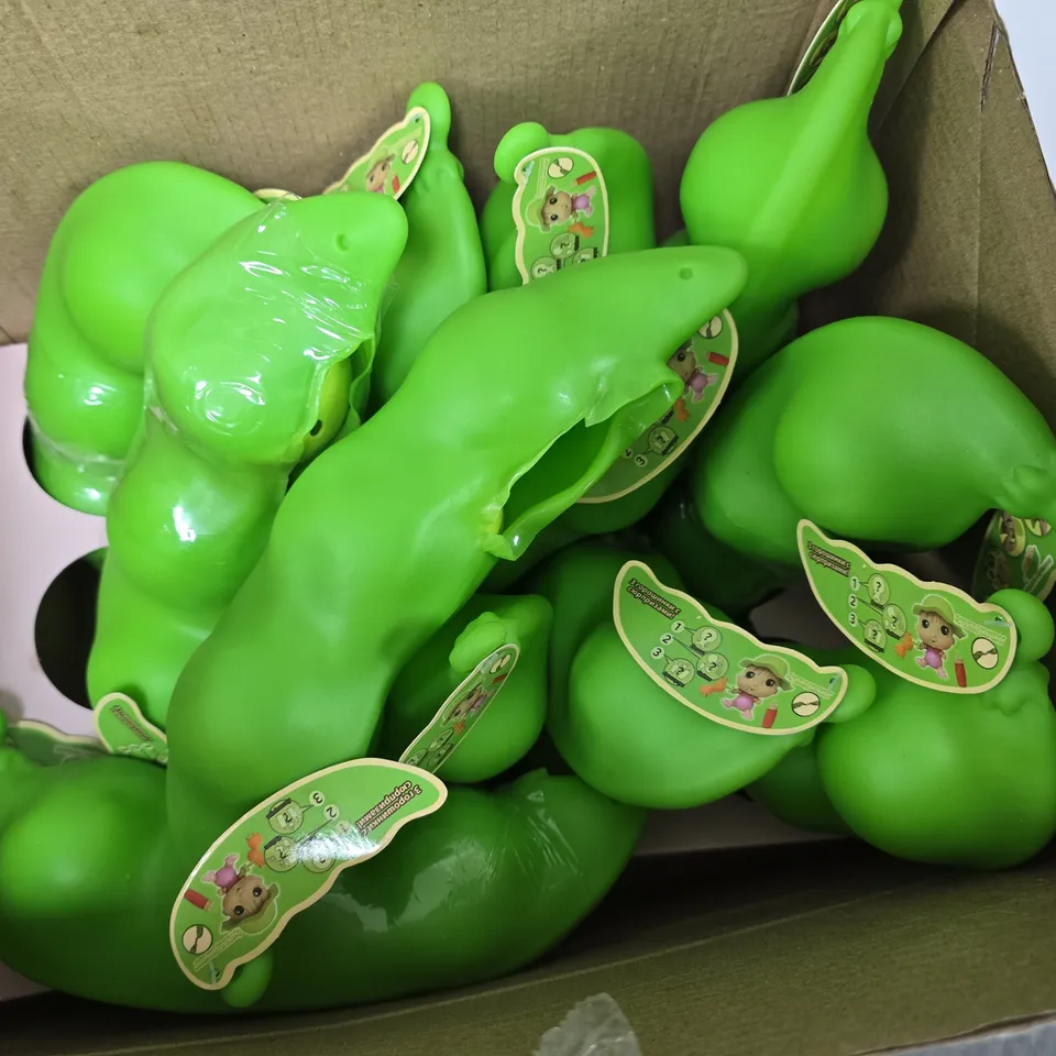 LARGE QUANTITY OF ASSORTED PEAS IN POD TOYS