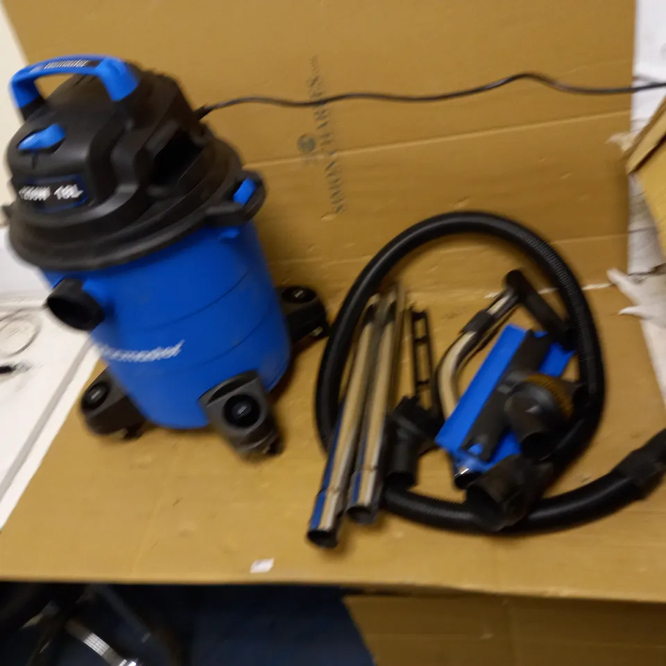 VACMASTER ARTIFICIAL GRASS WET & DRY GARDEN VACUUM CLEANER