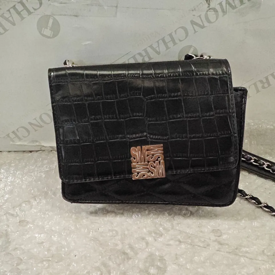STEVE MADDEN SMALL BLACK HANDBAG WITH CHAIN DETAIL STRAP